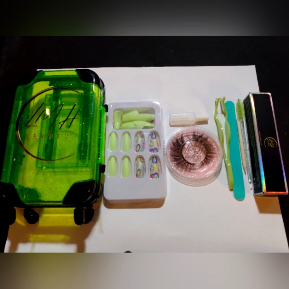 Beauty Essentials Kit